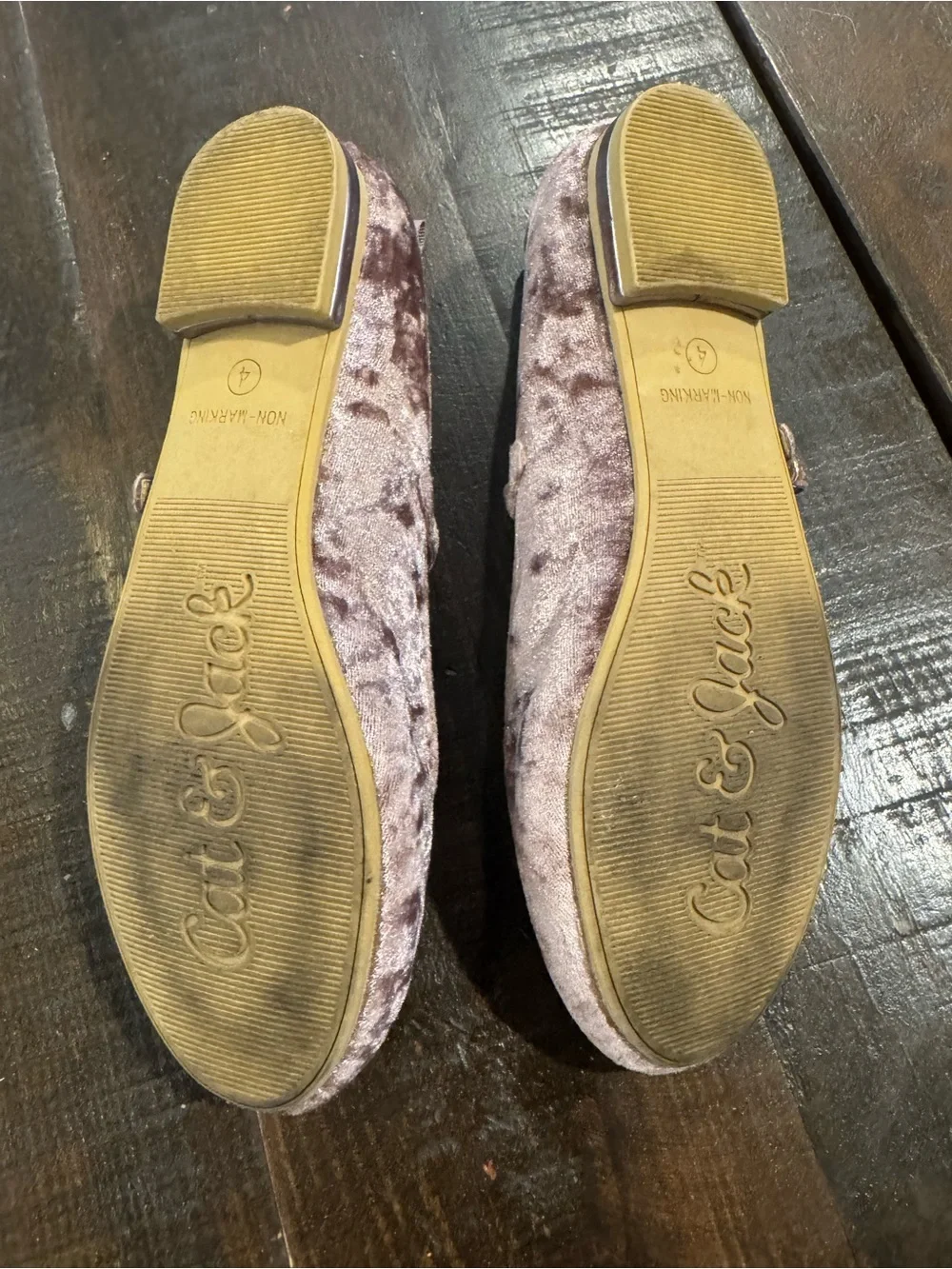 Cat & Jack Velvet Mary Jane Shoes 4Y - Mauve Pink